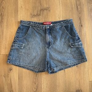 Unionbay Vintage Womens Cargo Denim Shorts Blue Medium Wash Size 13 EUC